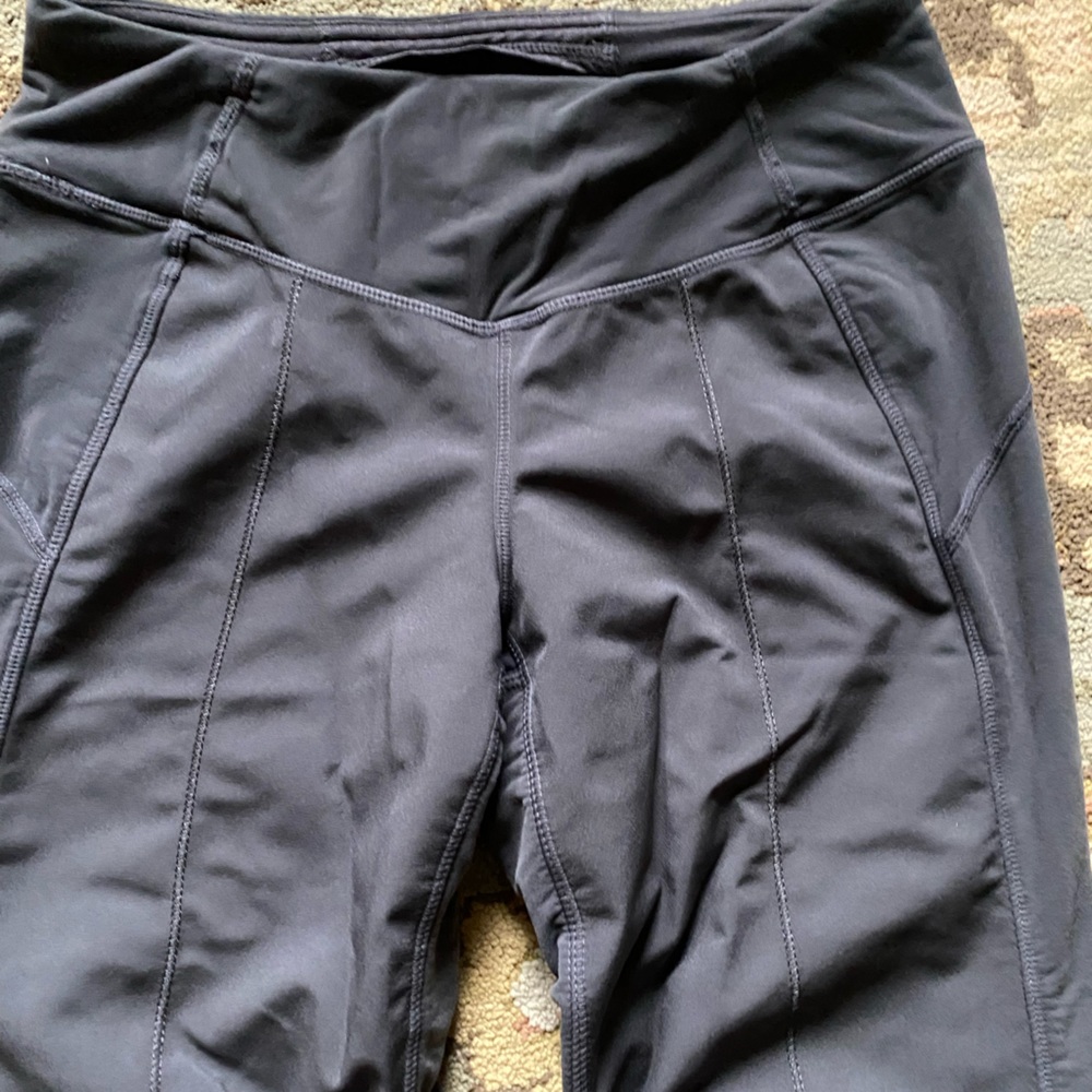 Lululemon track pants - Picture 4 of 9